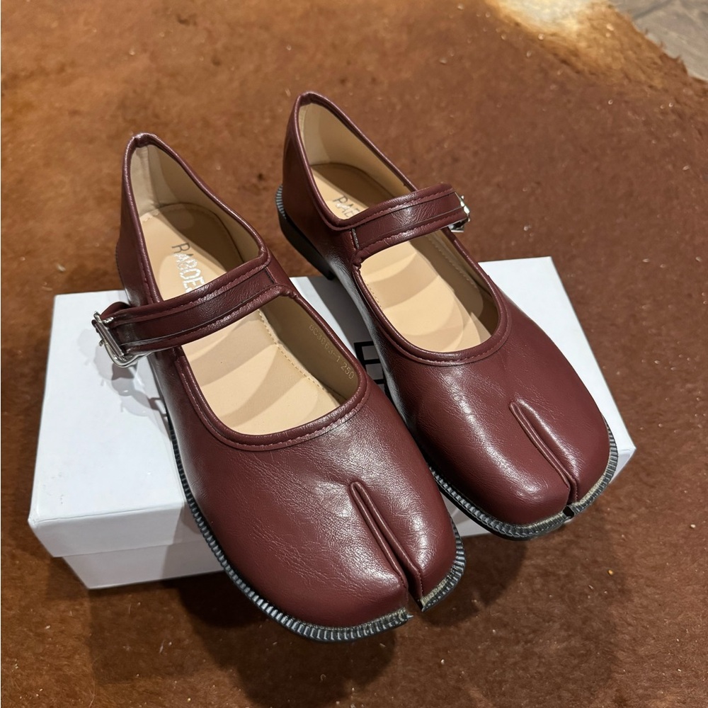 Tabi Style Mary Jane